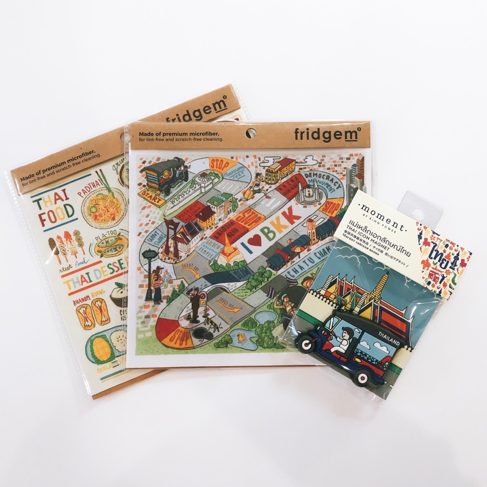✨NWT✨ Microfiber Cloth & Magnet Set (3-Pack)
